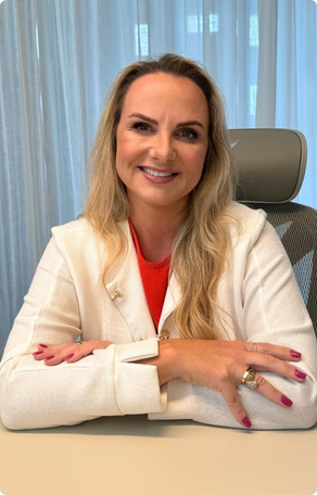 Dra. Luciana Nunes - Ginecologista e Obstetra | CRM 15207