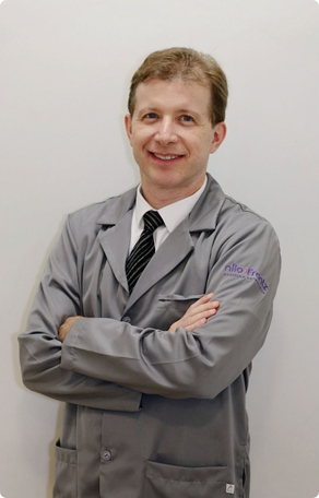 Dr. Paulo Tudech - Ginecologista e Obstetra | CRM 84484