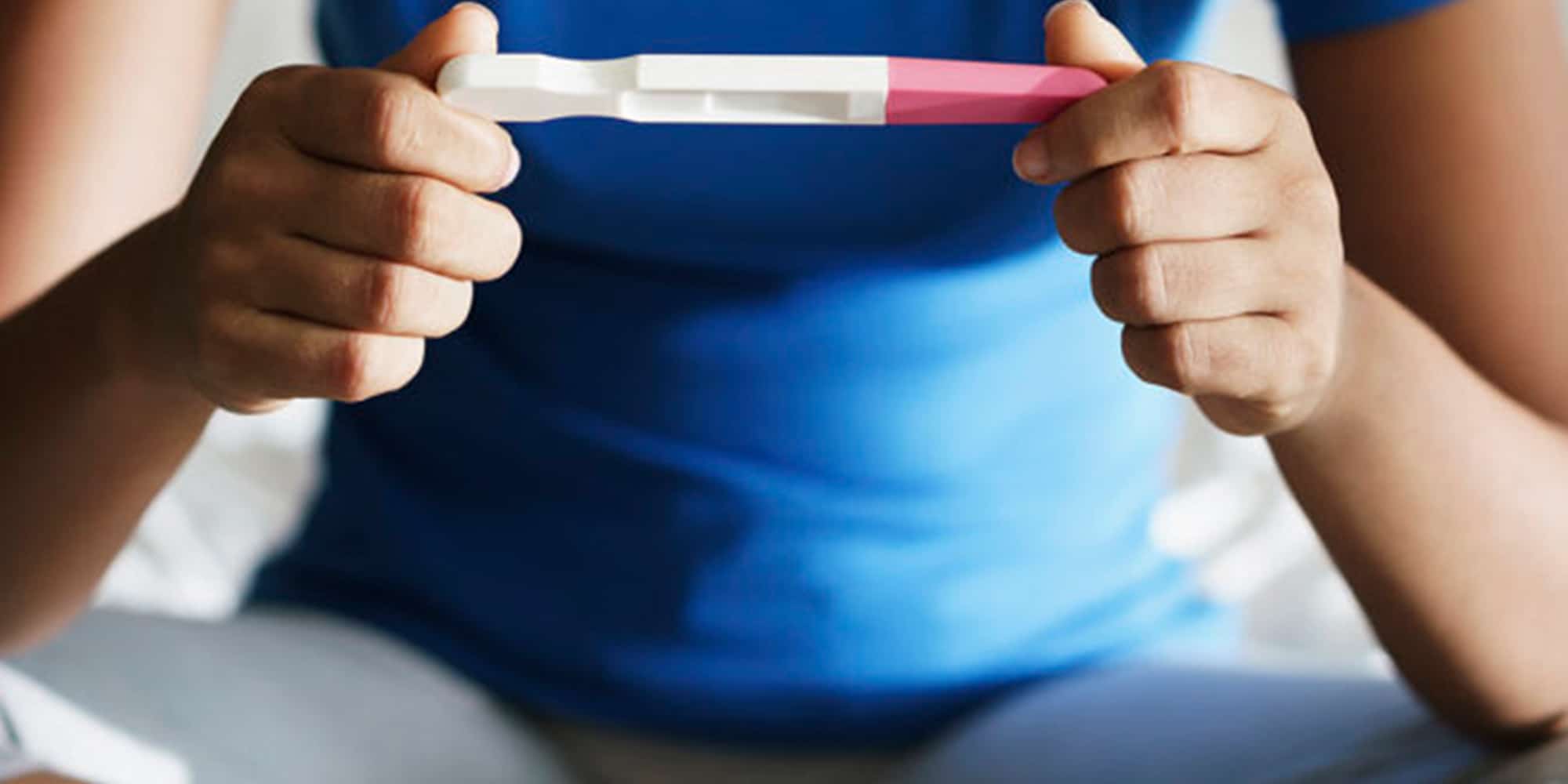 Qual a relação entre a síndrome do ovário policístico e a fertilidade?